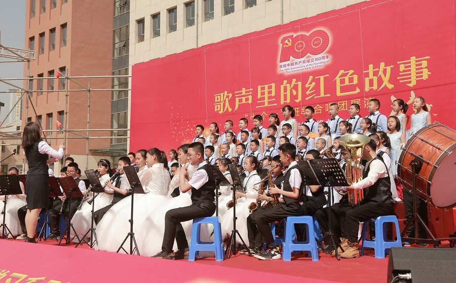 1618399060367745.jpg 《沒有共產(chǎn)黨就沒有新中國(guó)》.jpg