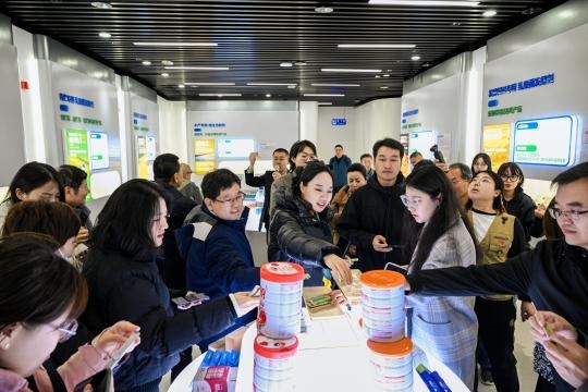 1731315784212146.jpg 2fab_17880_eff_thumb_1eec7720-2be1-413c-a4d6-217a6fd4577d.jpg