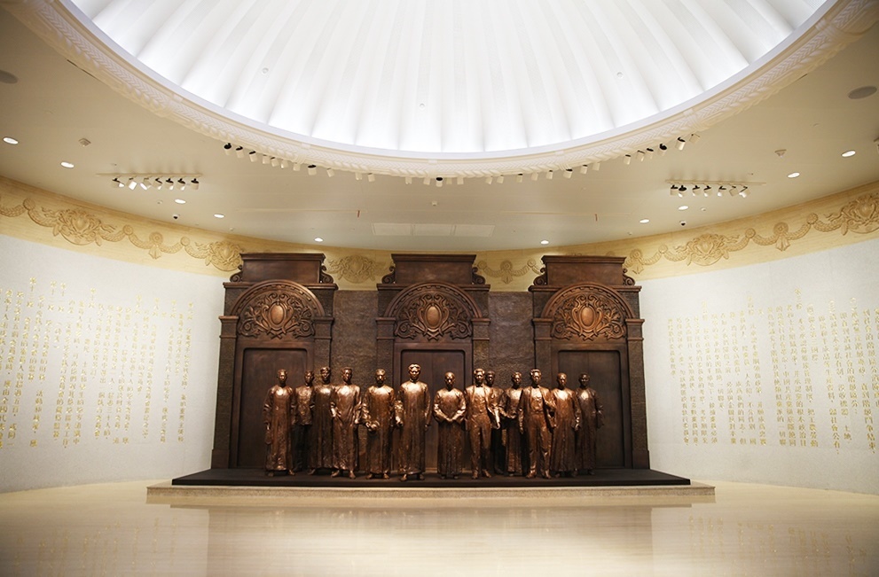 中共一大紀(jì)念館序廳。人民網(wǎng)記者 楊文全攝