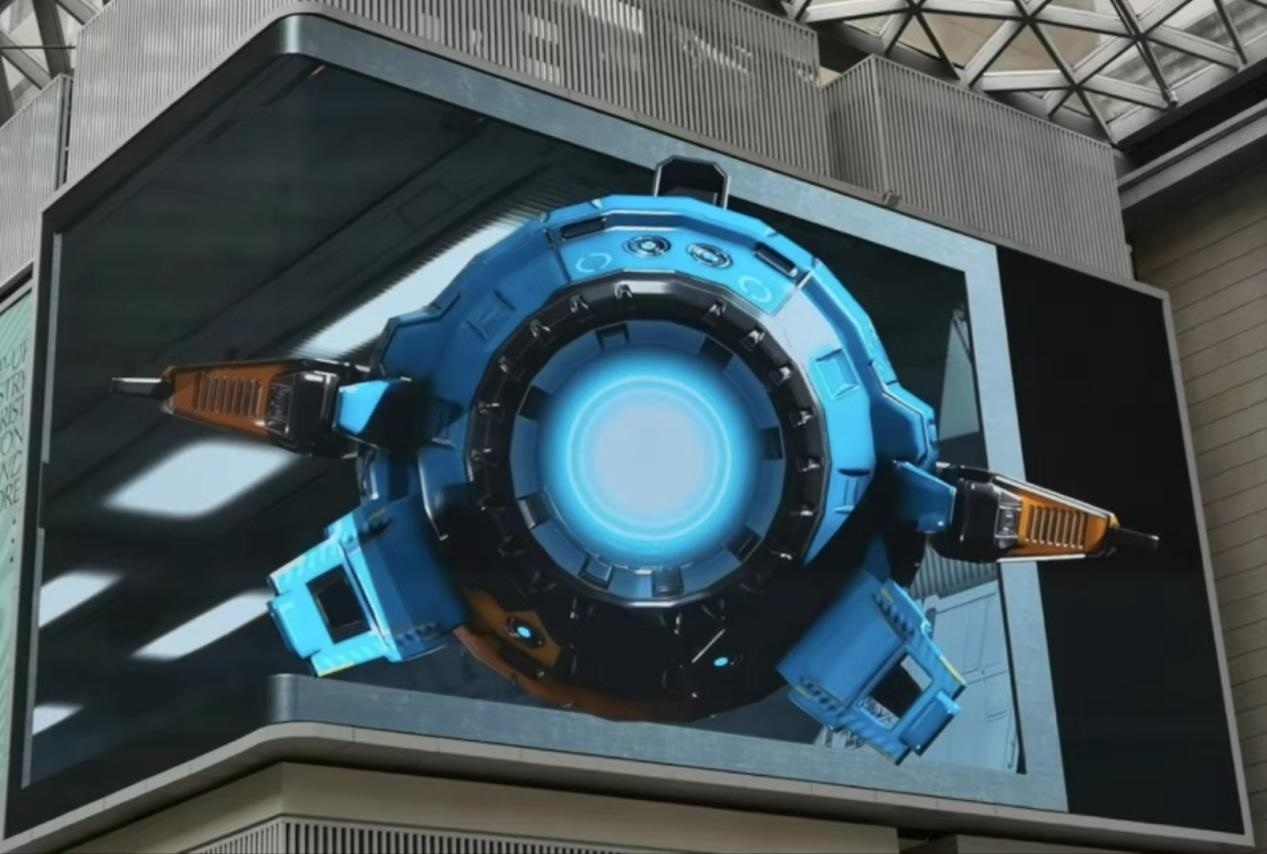 外灘中央內(nèi)庭的裸眼3D大屏。人民網(wǎng) 黃津曉虎攝