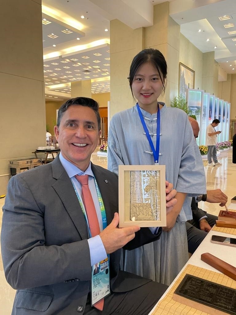 巴西大學(xué)生體育聯(lián)合會(huì)主席盧西亞諾·卡布拉爾。受訪者供圖