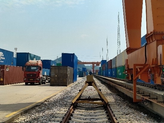 廣州東部公鐵聯(lián)運樞紐（增城西站）。人民網(wǎng) 王雅蝶攝