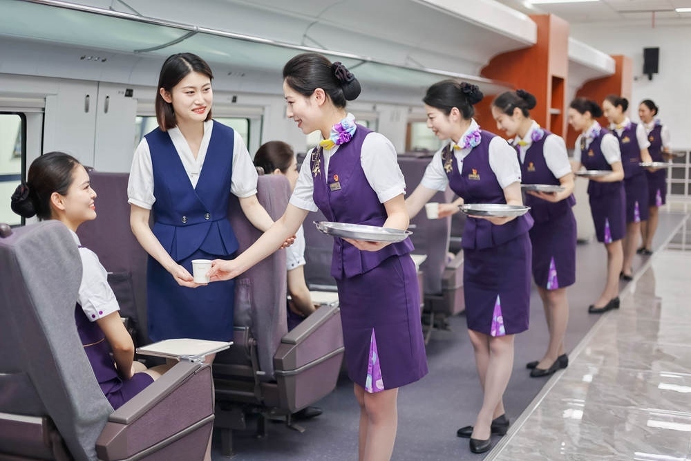 形象儀態(tài)塑造。