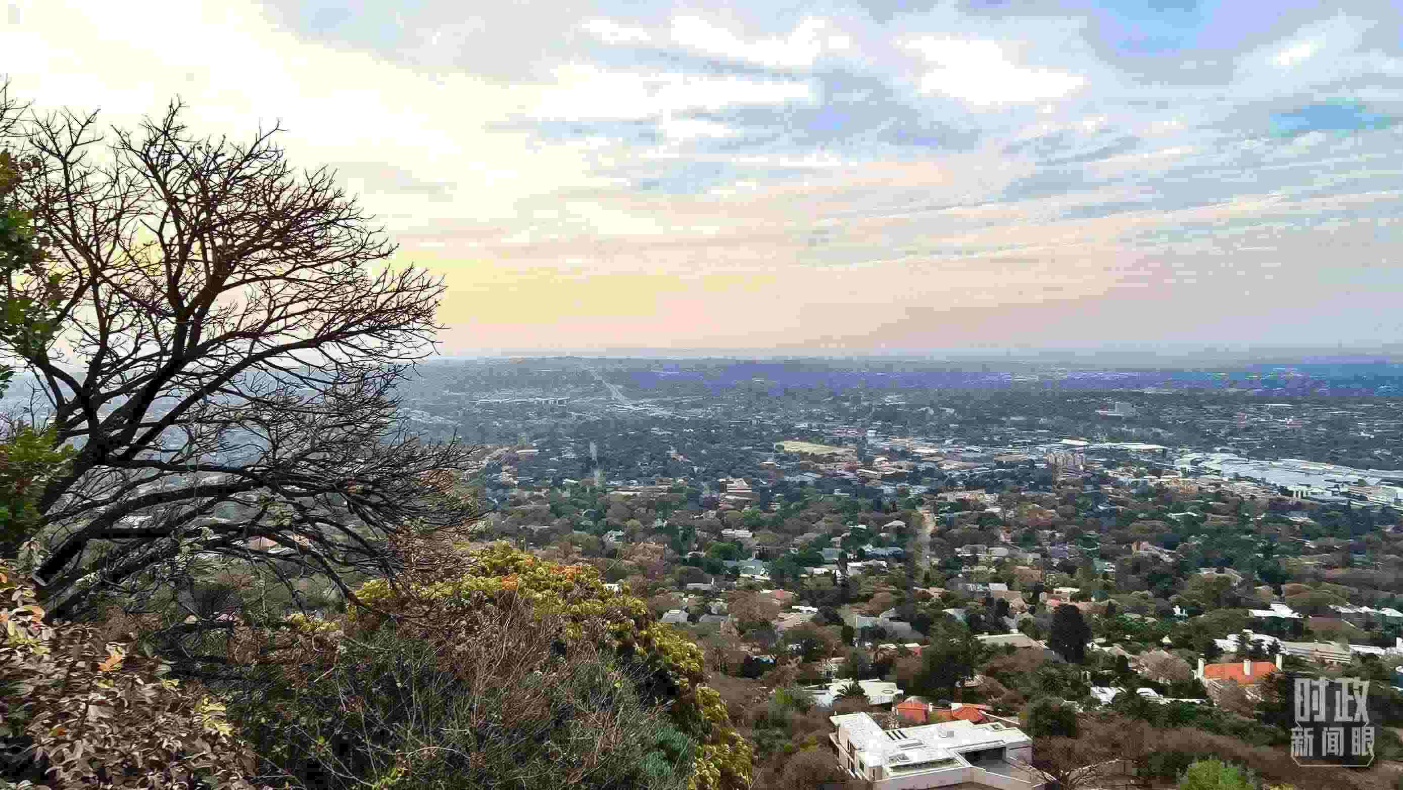 △南非約翰內(nèi)斯堡。（總臺(tái)央視記者韓銳拍攝）