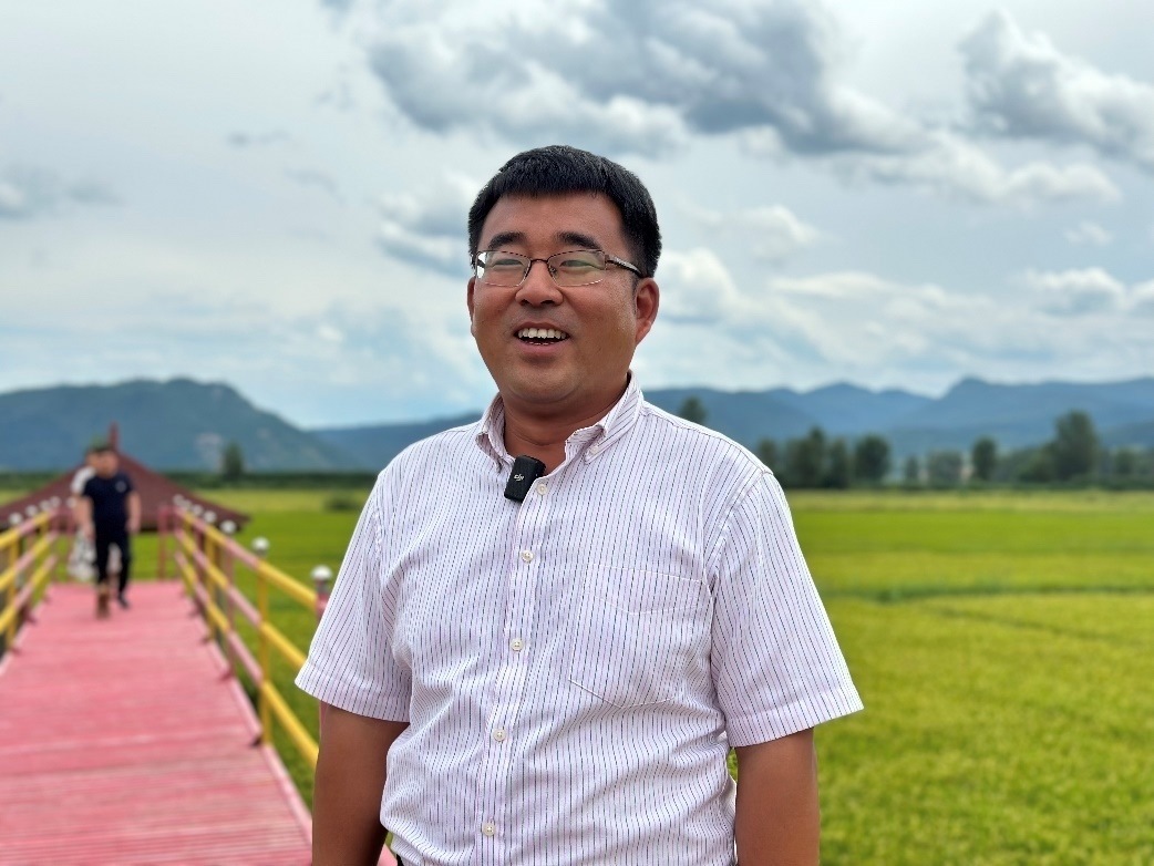 和龍市東城鎮(zhèn)光東村村書記金憲。人民網(wǎng)記者 金洪花 攝