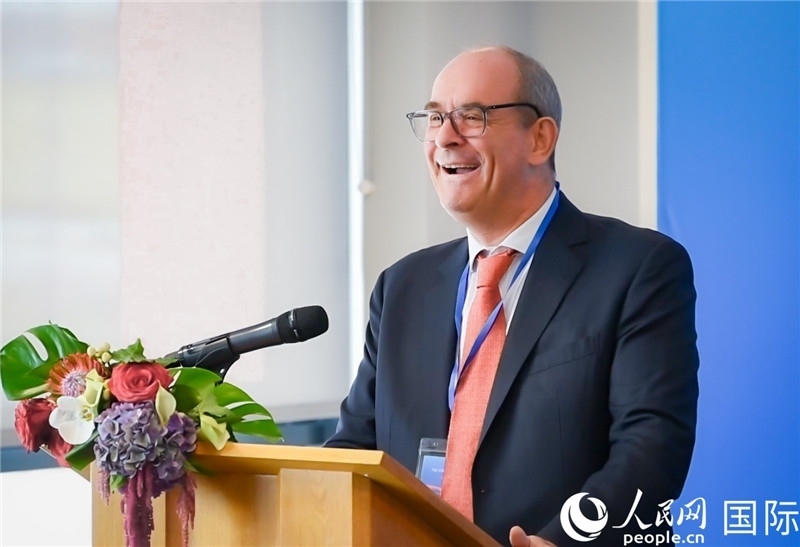 圖為倫敦?戶港代表致辭。人民網(wǎng) 郭錦標(biāo)攝