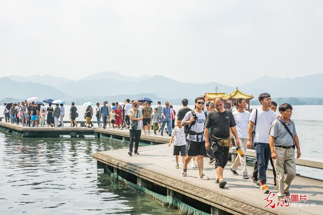 文體旅結合 杭州釋放“雙節(jié)”經濟新動能