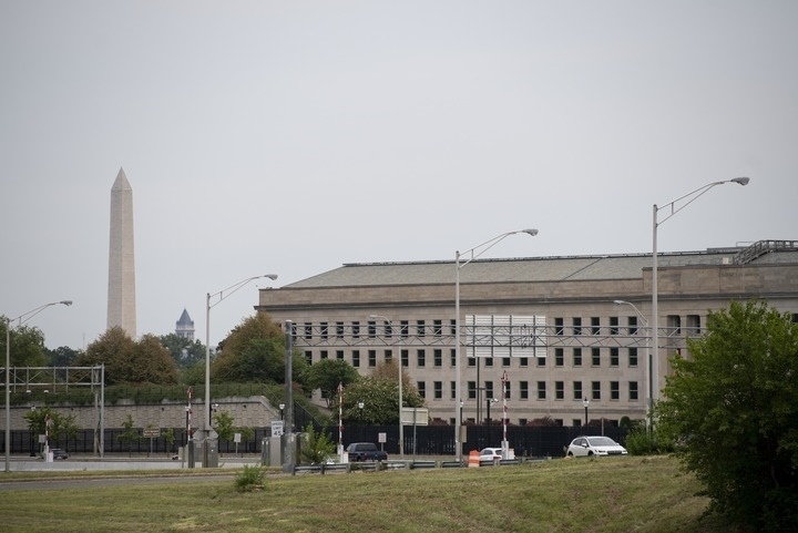 這是2021年8月3日在美國弗吉尼亞州阿靈頓拍攝的美國國防部所在地五角大樓。新華社記者劉杰攝