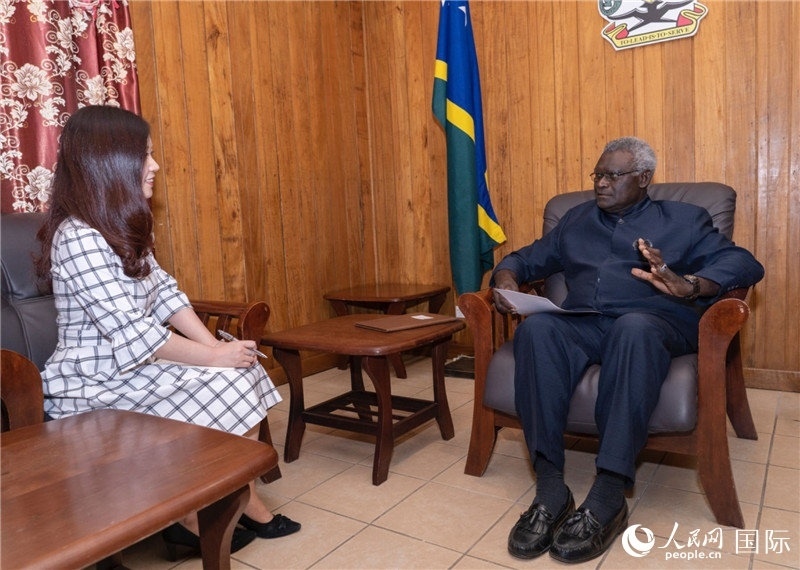 2023年9月14日，所羅門群島總理梅納西·索加瓦雷在首都霍尼亞拉接受人民網(wǎng)記者專訪。人民網(wǎng) 賀吉攝