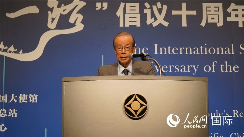 日本前首相福田康夫致辭。人民網(wǎng) 蔣曉辰攝