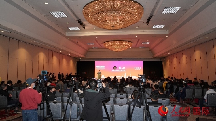 “中國之夜暨消費電子發(fā)展論壇”現(xiàn)場。人民網(wǎng)記者 鄧圩攝