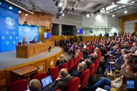 1月18日，在俄羅斯首都莫斯科，俄羅斯外長拉夫羅夫回答記者提問。新華社發(fā)（亞歷山大攝）