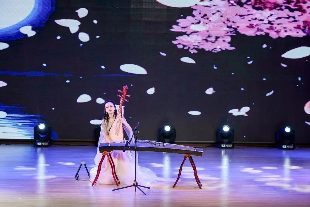 聯(lián)歡晚會(huì)現(xiàn)場(chǎng)。（主辦方供圖）