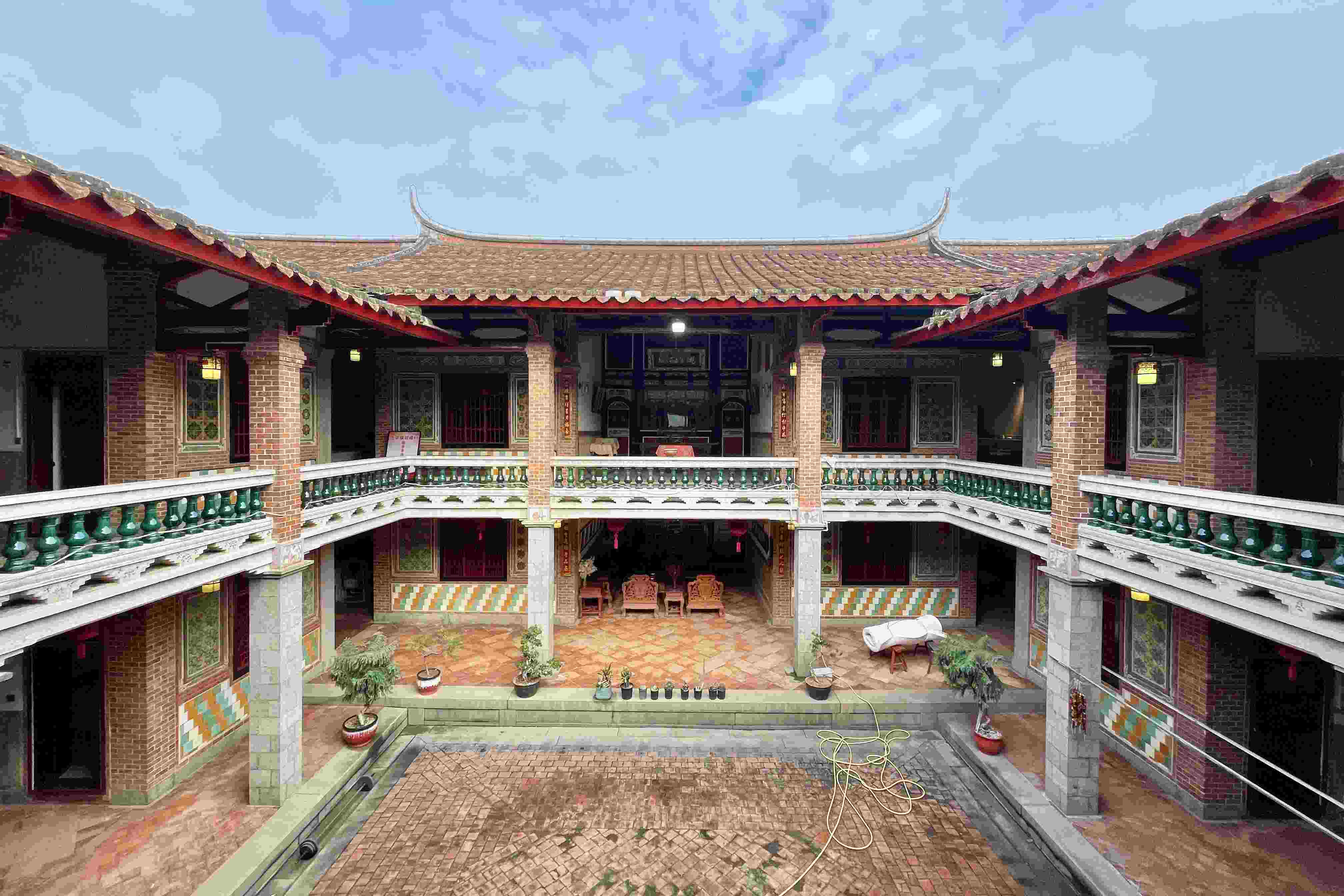 遠峰厝。林瑤 攝