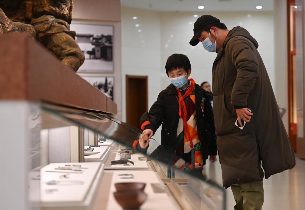 2024年1月29日，市民在平津戰(zhàn)役紀(jì)念館參觀。