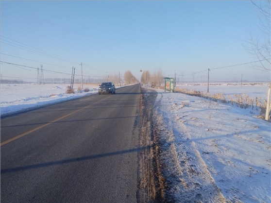 連接德惠市與太興村的德前公路寬闊通暢。德惠市委宣傳部供圖