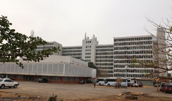 中塞友誼大廈。