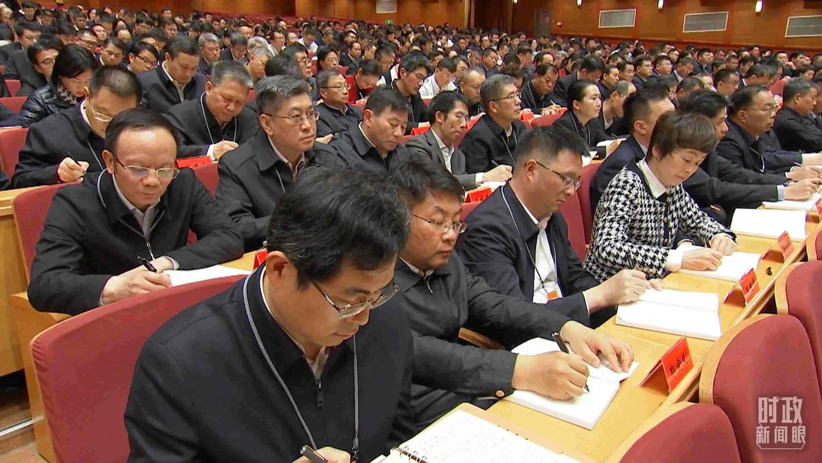 △中青年干部培訓班開班式現(xiàn)場。