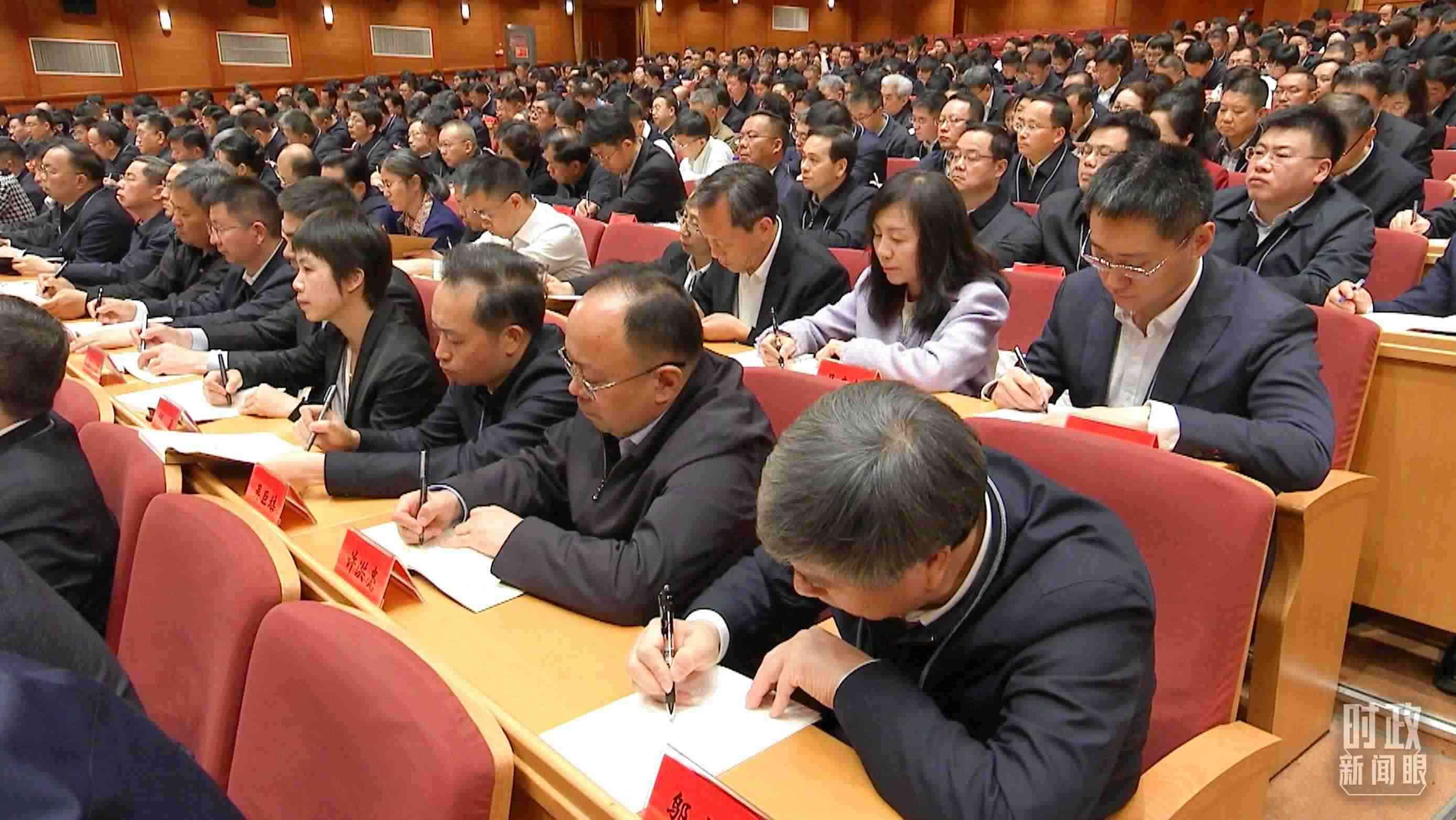 △中青年干部培訓班開班式現(xiàn)場。