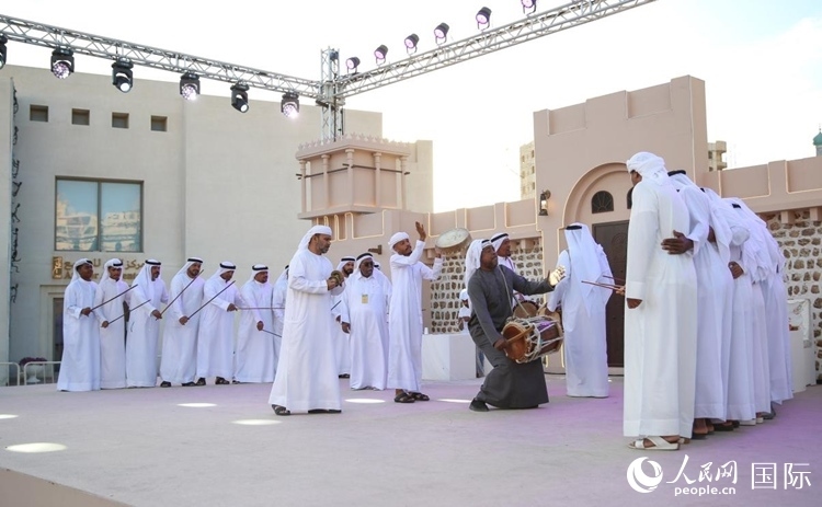 阿拉伯歌舞表演。人民網(wǎng) 塔里克·易卜拉欣攝