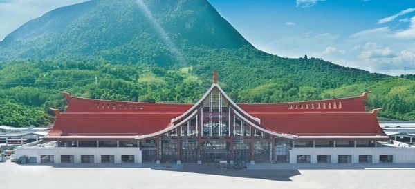 中老鐵路增開1對(duì)國(guó)際旅客列車。國(guó)鐵集團(tuán)供圖