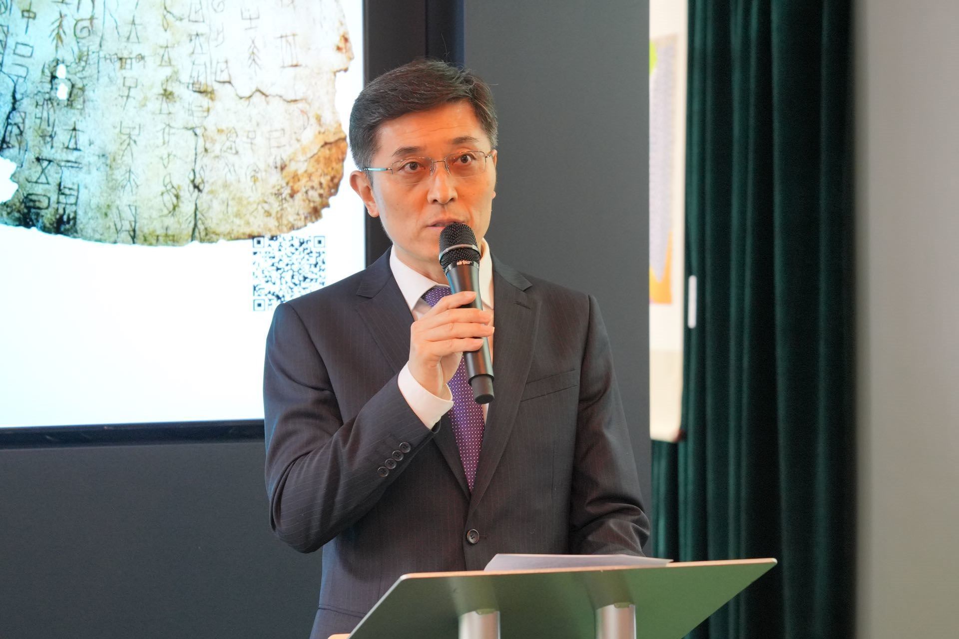 中國駐英國使館公使楊曉光致辭。主辦方供圖