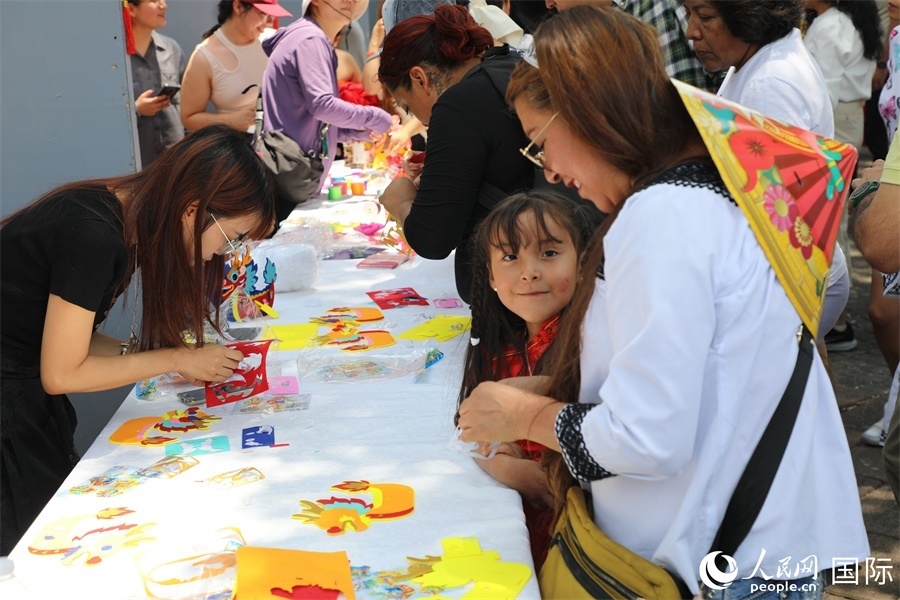 活動現(xiàn)場。人民網(wǎng) 埃內(nèi)斯托·多明戈斯攝