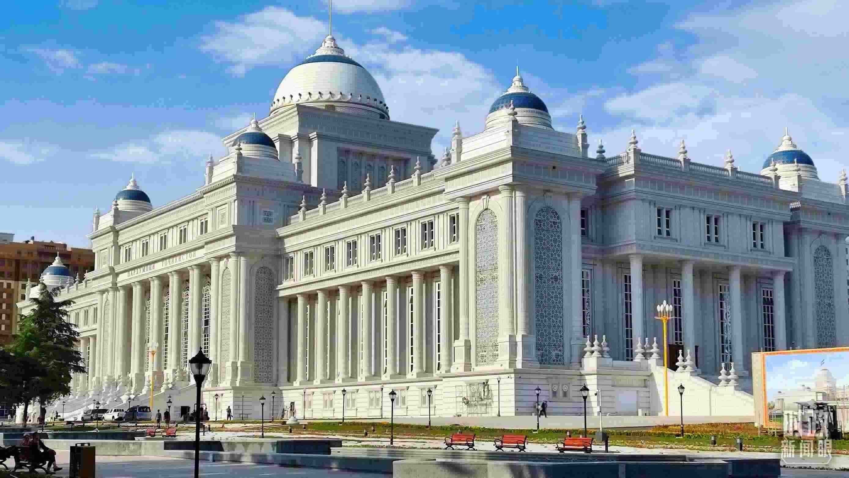 △中方援建塔議會(huì)大樓。（總臺(tái)記者員志軍拍攝）