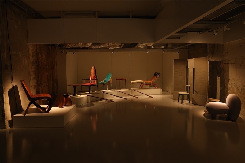 《新生萬物-中國非遺與當代設計展》展廳。陽光媒體集團供圖