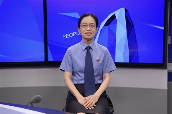 最高人民檢察院行政檢察廳二級(jí)高級(jí)檢察官?gòu)埩⑿隆Ｈ嗣窬W(wǎng)記者 王曉嘯攝