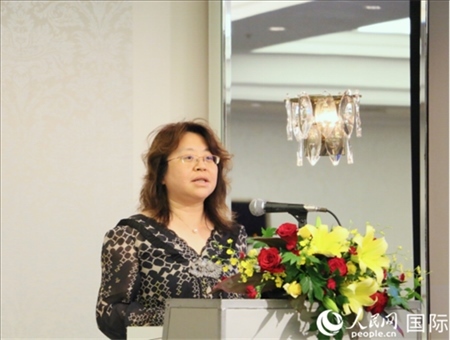 中國駐日本大使館經(jīng)濟(jì)商務(wù)公使羅曉梅致辭。人民網(wǎng) 許可攝