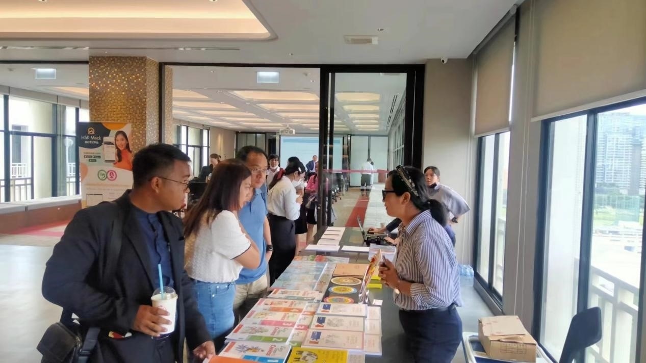 泰國中文教育精英教師高端培訓(xùn)活動(dòng)現(xiàn)場(chǎng)。泰國朱拉隆功大學(xué)孔子學(xué)院供圖