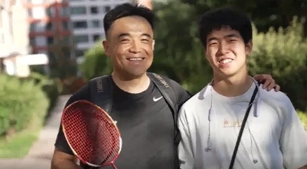 劉建波、劉傲寒父子。北航供圖