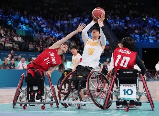 巴黎殘奧會｜“撞車、摔倒，我們都習慣了”