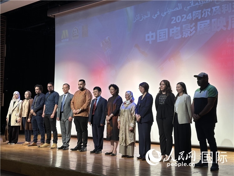 中阿兩國(guó)官員、電影行業(yè)從業(yè)者、媒體代表等出席開幕式 郝瑞敏攝