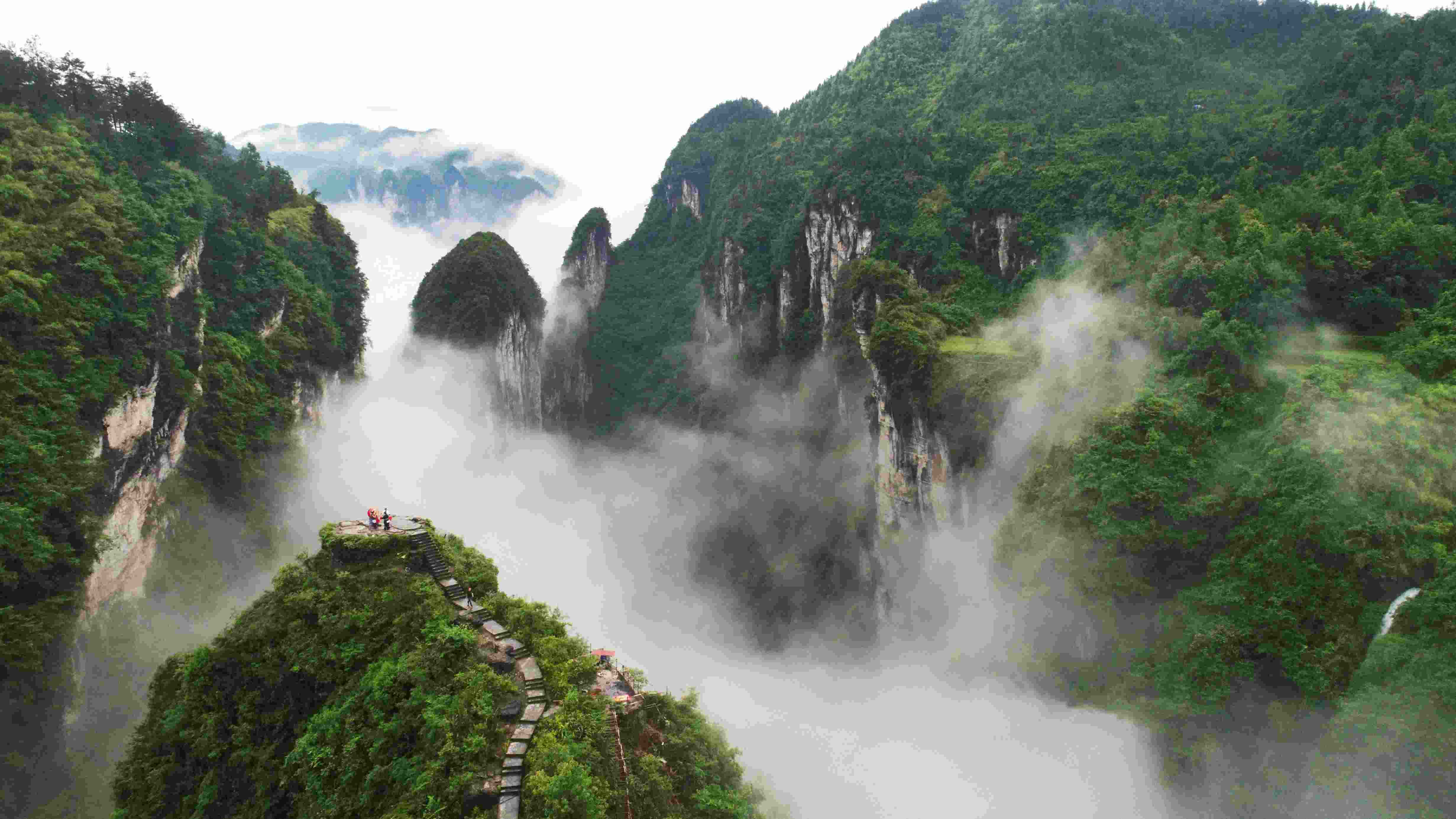 湖南矮寨國家森林公園。受訪者供圖