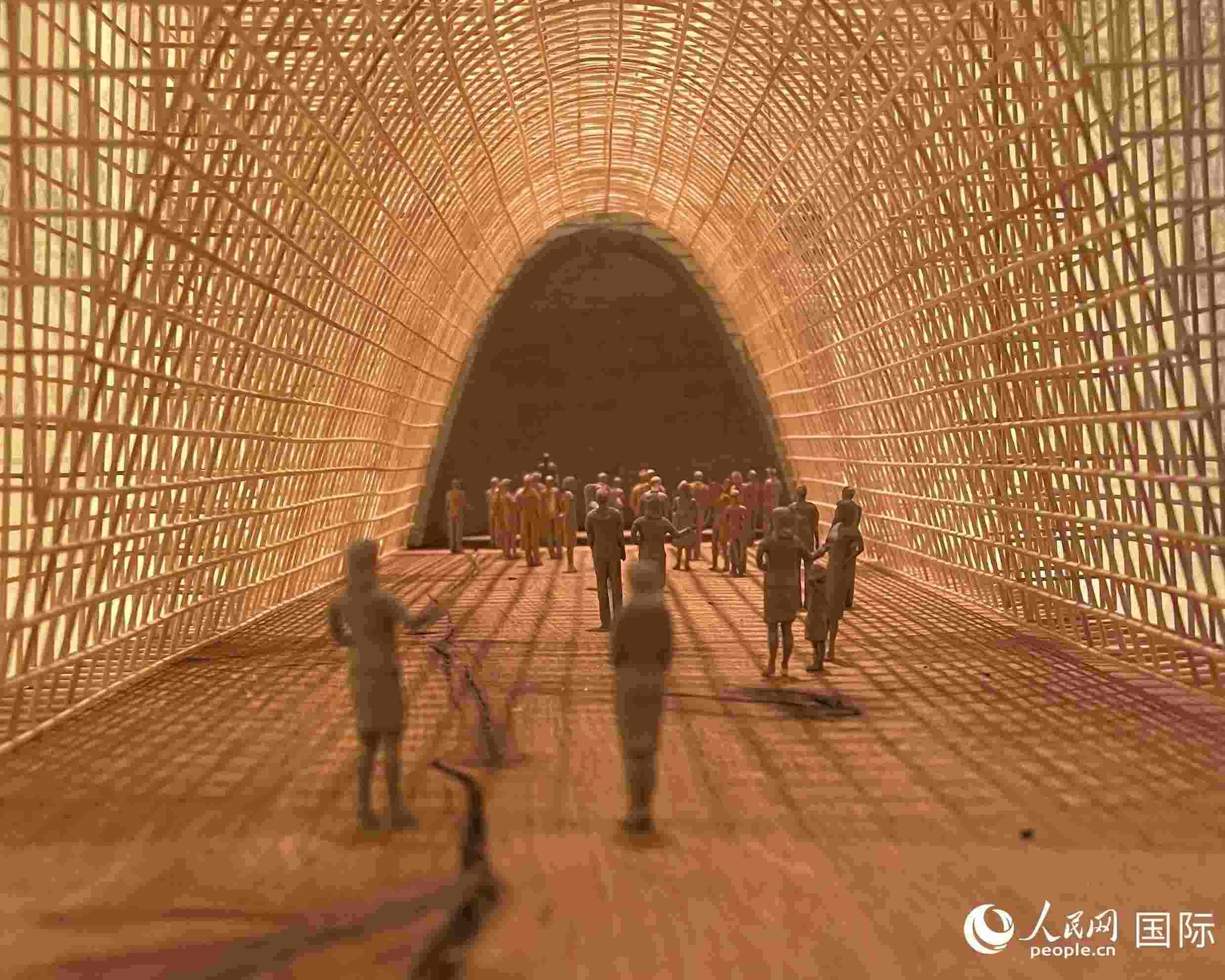 作品模型。人民網(wǎng) 鄭蘅夏攝