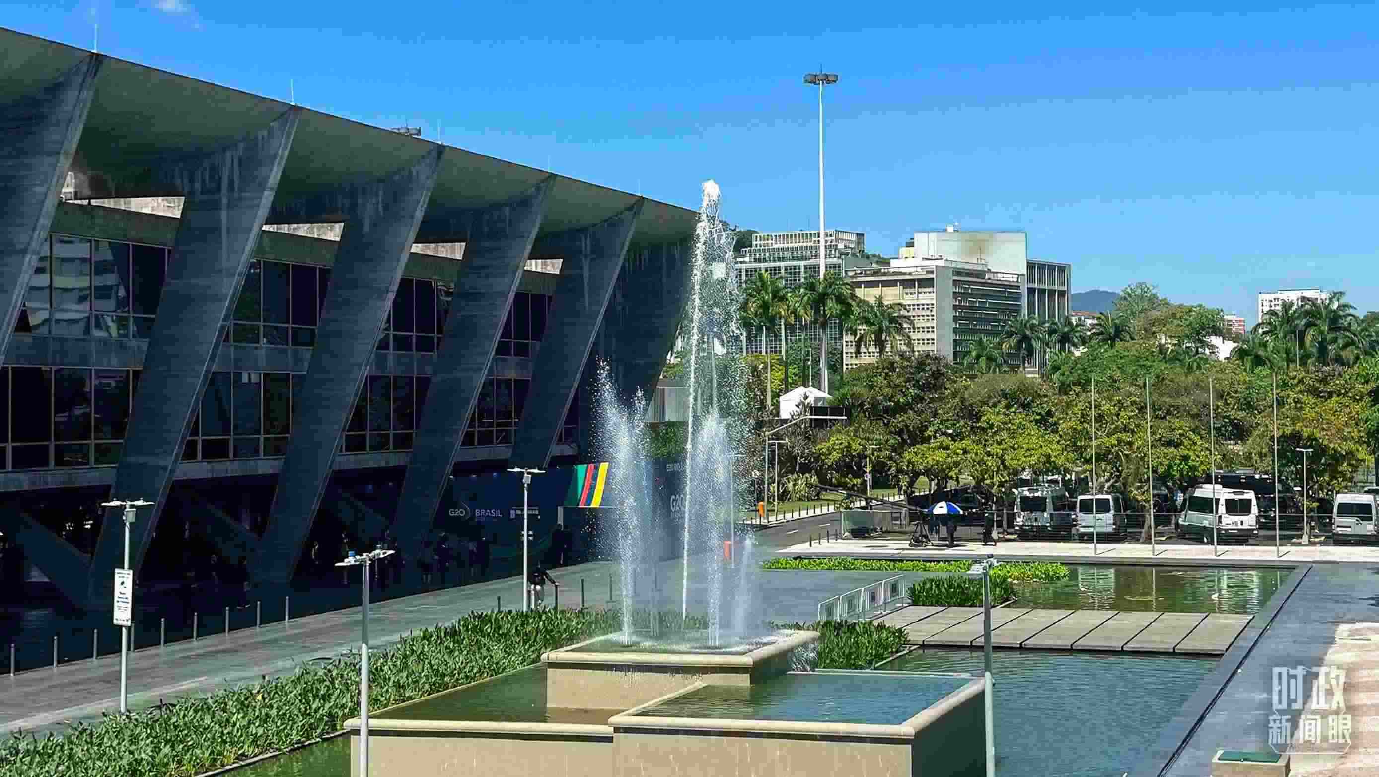 △G20峰會舉辦地，巴西里約熱內(nèi)盧現(xiàn)代藝術(shù)博物館。（總臺央視記者趙怡彬拍攝）