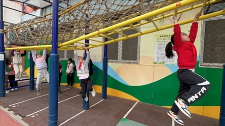 孩子從。校方供圖