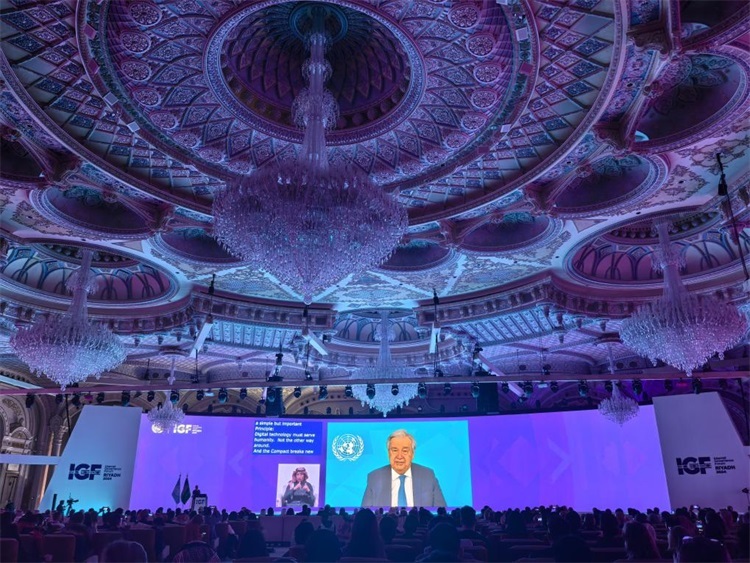 圖為第19屆聯合國互聯網治理論壇（IGF）“推動科技企業(yè)履行兒童網絡保護責任”開放論壇活動現場。中國傳媒大學供圖。