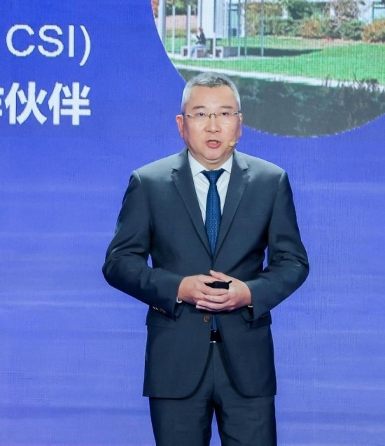 12月6日，法國達索系統(tǒng)公司全球執(zhí)行副總裁許善淞在深圳全球招商大會上。新華社發(fā)