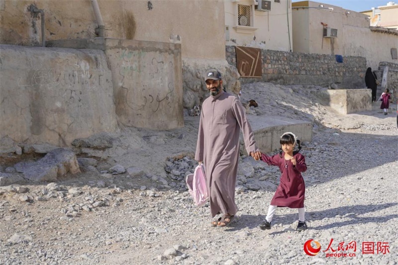 庫(kù)姆扎爾村掠影。人民網(wǎng) 塔里克·易卜拉欣攝