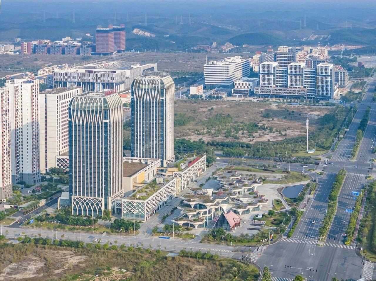 2023年11月，廣西欽州，航拍中國—馬來西亞欽州產(chǎn)業(yè)園區(qū)。