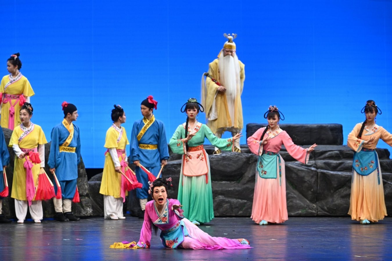 《七妹與蛇郎》演出劇照。國家大劇院供圖